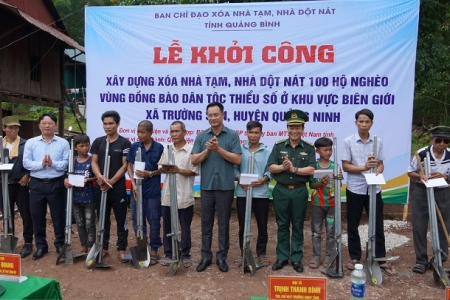 Quảng Bình xây dựng 100 căn nhà kiên cố cho đồng bào dân tộc thiểu số xã Trường Sơn