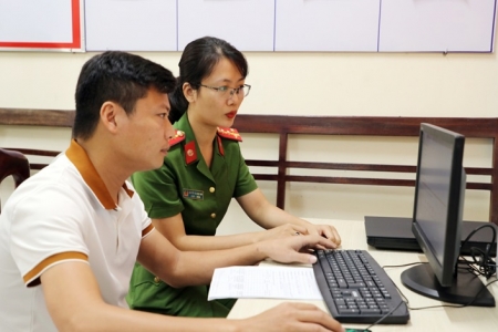 Bắc Ninh: Trước 1/7, 100% doanh nghiệp, hợp tác xã thực hiện định danh điện tử trên ứng dụng VneID