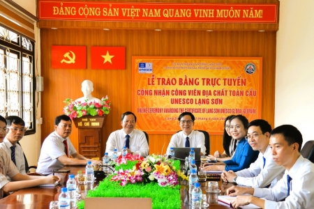 Lễ trao bằng công nhận Công viên địa chất toàn cầu UNESCO Lạng Sơn