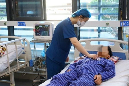 Lạng Sơn: Hái nấm rừng về ăn, 4 người trong một gia đình phải nhập viện điều trị