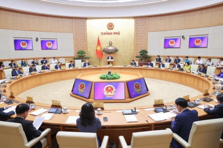 Thủ tướng Phạm Minh Chính chủ trì Phiên họp Chính phủ thường kỳ tháng 5/2025