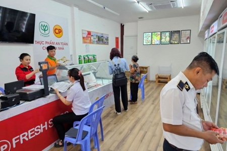 Kiểm tra hàng loạt các điểm kinh doanh của C.P Việt Nam tại Bình Dương