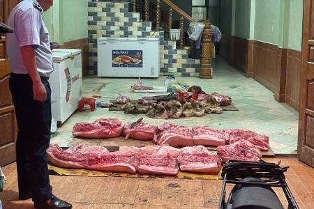 Ngăn chặn và kịp thời tiêu hủy 220kg thịt lợn không đảm bảo an toàn thực phẩm