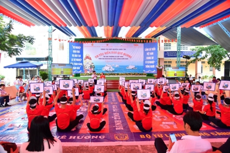 Kiên Giang: Bộ Tư lệnh Vùng Cảnh sát Biển 4 đồng hành với ngư dân huyện Kiên Lương