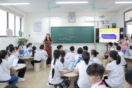 Chỉ thị tổ chức đồng bộ, hiệu quả việc dạy học 2 buổi/ngày và sinh hoạt hè cho trẻ em, học sinh