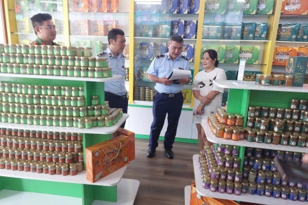 Tạm giữ 23.468 sản phẩm yến sào Tuấn Dương tại Phú Thọ