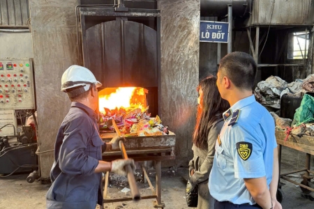 Tháng cao điểm, QLTT Hải Phòng kiểm tra 39 vụ, thu nộp NSNN hơn 1 tỷ đồng