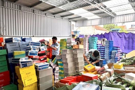 Ninh Bình: Thu giữ gần 5.000 sản phẩm trẻ em nhập lậu