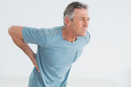 Điểm danh 5 nguyên nhân gây thoái hóa đốt sống lưng thường gặp