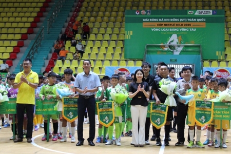 Khai mạc Giải bóng đá thiếu niên, nhi đồng U11, U13 toàn quốc khu vực miền Nam