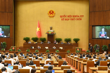 Quốc hội đang thảo luận về sửa đổi, bổ sung Hiến pháp năm 2013