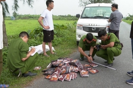 Triệt phá đường dây sản xuất, buôn bán hàng giả thực phẩm quy mô lớn tại Hải Dương và Thái Bình