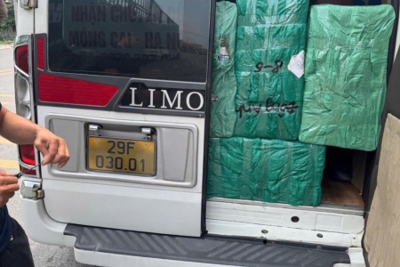 Quảng Ninh: Buộc tiêu hủy gần 400 hộp thực phẩm chức năng không rõ nguồn gốc xuất xứ