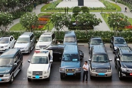 Chính phủ quy định định mức sử dụng xe công mới: Tối đa 2 xe/xã, 10 xe cho văn phòng cấp tỉnh ở Hà Nội và TP.HCM
