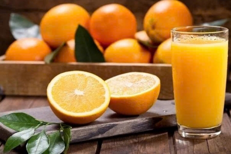 Nước cam tuy bổ dưỡng nhưng lại có thể "phản tác dụng" nếu chúng ta uống kiểu này