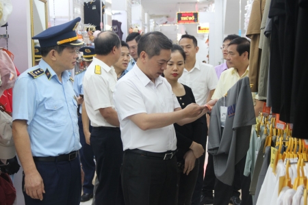 Lạng Sơn: Quyết liệt đấu tranh chống buôn lậu, gian lận thương mại, hàng giả