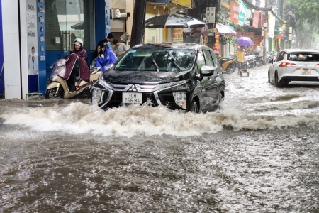Cảnh báo mưa to ở miền Bắc, nguy cơ sạt lở và ngập lụt vùng trũng
