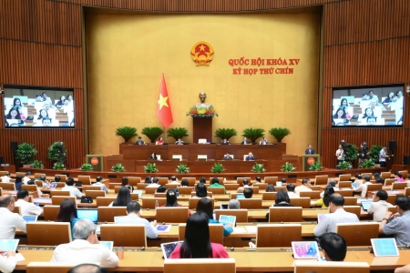 Hôm nay, Quốc hội tiếp tục chất vấn, nghe tờ trình về chủ trương đầu tư xây dựng đường bộ cao tốc