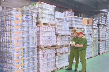 Phó Thủ tướng Thường trực Nguyễn Hòa Bình: Không khoan nhượng với hàng giả