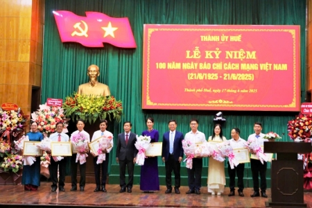 Văn phòng đại diện, thường trú Tạp chí Thương hiệu và Công luận vinh dự được 5 tỉnh tặng Bằng khen