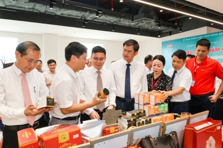 Nghệ An tiếp tục quảng bá sản phẩm OCOP và đặc sản địa phương tại Siêu thị Go!Vinh
