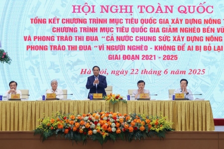 Hội nghị toàn quốc tổng kết 2 chương trình MTQG và 2 phong trào thi đua về xây dựng NTM, giảm nghèo bền vững