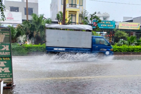 Bắc Giang: Cảnh báo dông, mưa lớn gây ngập úng cục bộ