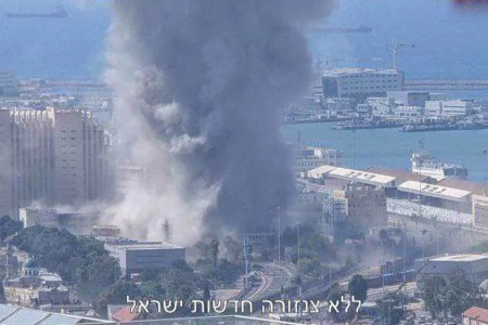 Israel hứng mưa tên lửa đạn đạo, Iran cảnh báo nóng về lệnh ngừng bắn