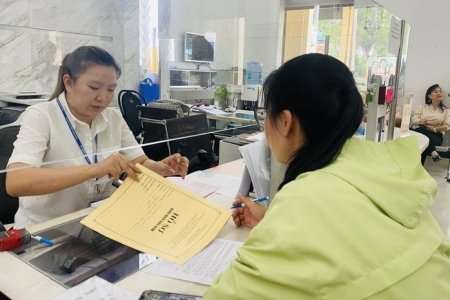 TP. Hồ Chí Minh lập đường dây nóng 24/7 bảo đảm thủ tục hành chính thông suốt