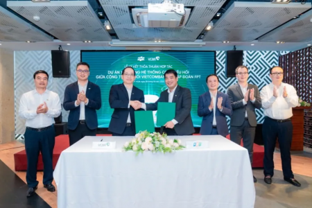 Vietcombank Remittance hợp tác FPT số hóa hoạt động kiều hối
