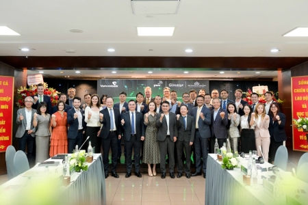 Vietcombank tổ chức Lễ khởi động Dự án triển khai hệ thống CRM trên nền tảng Salesforce