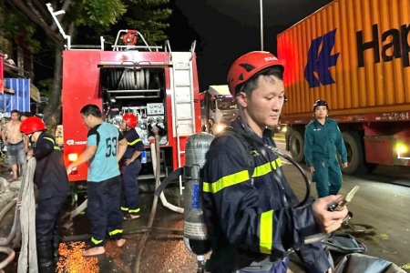 Cháy lớn tại căn nhà hai tầng trên đường Trường Chinh, thành phố Đà Nẵng