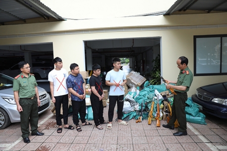 Triệt phá ổ nhóm chế tạo, mua bán trái phép vũ khí quân dụng