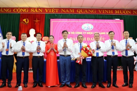 Lạng Sơn: Đại hội Đảng bộ Công ty Điện lực Lạng Sơn nhiệm kỳ 2025 – 2030 diễn ra thành công