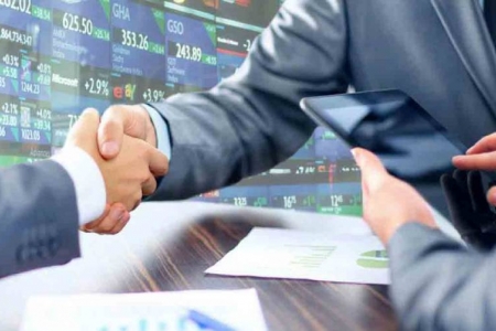 VN-Index hôm nay: Nhà đầu tư lưu ý mã cổ phiếu bán lẻ, thủy sản, bất động sản, đầu tư công-xây dựng