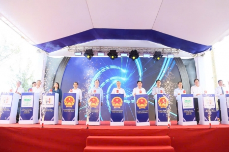 Khởi công dự án đầu tư xây dựng sân gôn Cồn Vành và DA ĐTXD khu bến cảng hàng lỏng Ba Lạt, huyện Tiền Hải