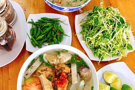 Bún Cá Nha Trang - Hương vị biển cả trong từng muỗng nước lèo