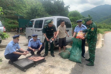 Biên phòng Lạng Sơn: Quyết liệt đấu tranh chống buôn lậu, gian lận thương mại
