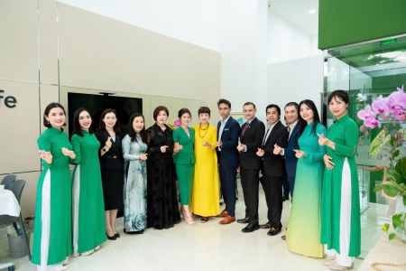 Manulife ra mắt văn phòng hiện đại tại Ecopark, tạo bệ phóng nghề nghiệp tại Hưng Yên