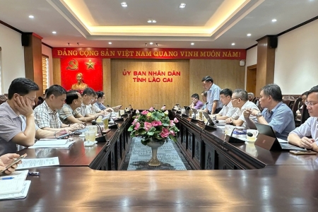 Tổng giám đốc EVNNPT làm việc với UBND tỉnh Lào Cai để gỡ vướng mắc các dự án truyền tải điện trên địa bàn