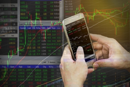 Chứng khoán phiên chiều 4/7: Thị trường giữ nhịp tích cực, VN-Index củng cố đà tăng khi nhiều nhóm cổ phiếu hồi phục