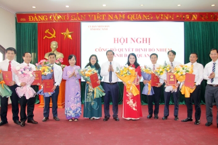 Trao quyết định bổ nhiệm các Phó Giám đốc Sở Y tế Bắc Ninh