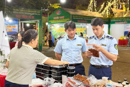 Chi cục Quản lý thị trường Cao Bằng: Quyết liệt đấu tranh chống hàng giả, hàng lậu
