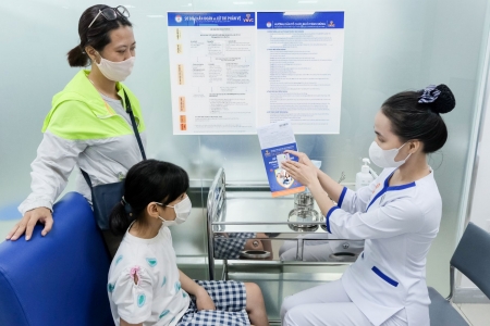 VNVC triển khai tiêm vắc xin thế hệ mới phòng bệnh não mô cầu gây tử vong lên đến 50%