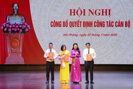 Sở VHTTDL Hải Phòng công bố các Quyết định công tác cán bộ