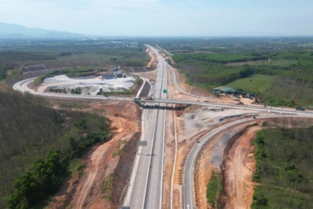 Quảng Trị tập trung giải quyết tồn tại, đẩy nhanh tiến độ giải phóng mặt bằng cao tốc Bắc – Nam phía Đông