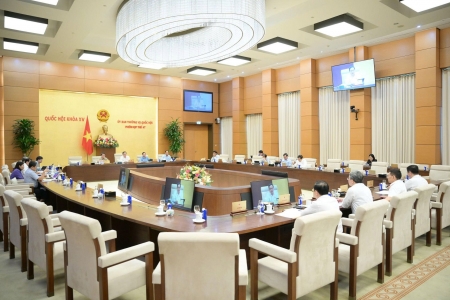 Ủy ban Thường vụ Quốc hội xem xét, quyết định điều chỉnh Chương trình lập pháp năm 2025