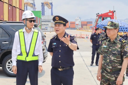 Hải quan khu vực VIII: Kim ngạch XNK qua địa bàn đạt 19,35 tỷ USD trong nửa năm 2025