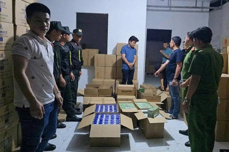 Sở Y tế TP HCM xử phạt hơn 2,4 tỷ đồng trong tháng cao điểm phòng chống buôn lậu, hàng giả và gian lận thương mại