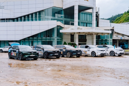 Đoàn xe VinFast VF 9 “phượt” Đông Nam Á: Xe điện Việt tự tin băng đèo, vượt đường đá hộc, thẳng tiến Thái Lan